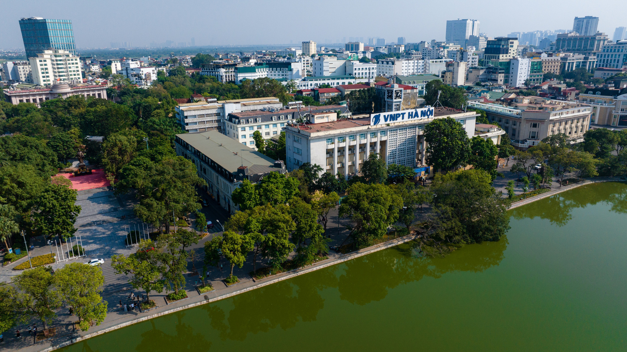 Lõi trung tâm quá tải, làn sóng văn phòng đang dịch chuyển về đâu?- Ảnh 3. Lõi trung tâm quá tải, làn sóng văn phòng đang dịch chuyển về đâu?- Ảnh 3.