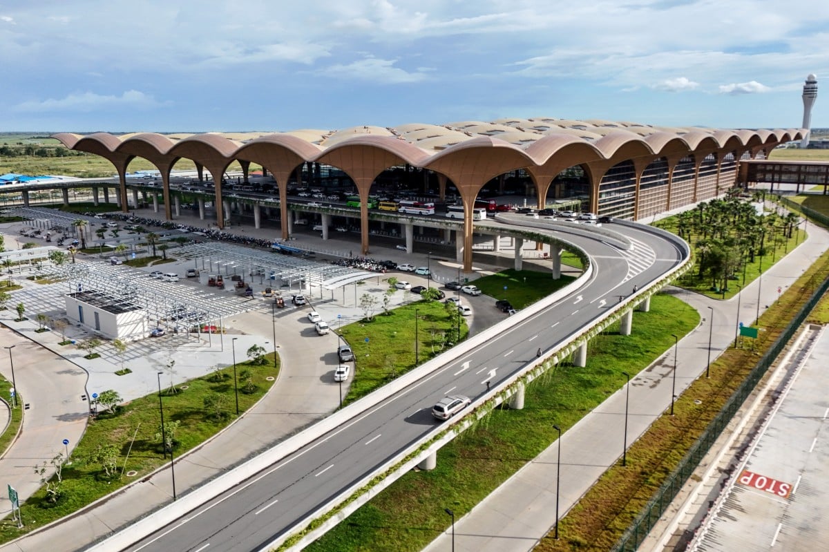 Từng có cả 'biển người' chen chúc, ‘thánh địa du lịch’ Campuchia bỗng đìu hiu: Chuyện gì đang xảy ra?- Ảnh 3.
