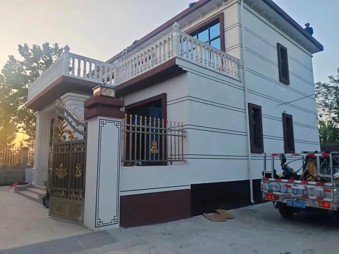 Nghỉ lễ về quê, tôi bất ngờ thấy nhà mới mọc lên khắp làng: Bạn cũ nói 5 lý do khiến tôi phải suy nghĩ - Ảnh 6.