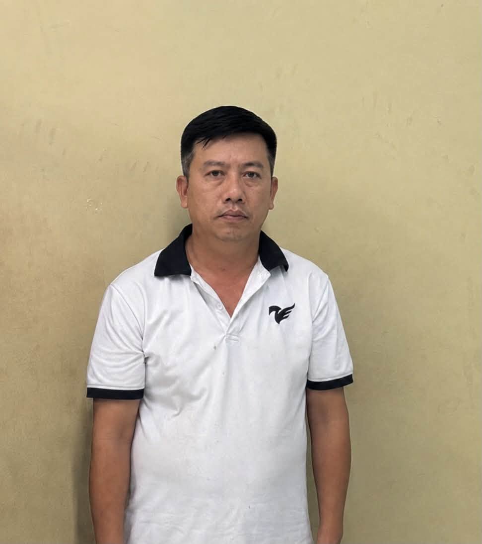 Ra lệnh bắt tạm giam nguyên Trưởng Ban quản lý chung cư Ngô Anh Tuấn SN 1977 - Ảnh 1.