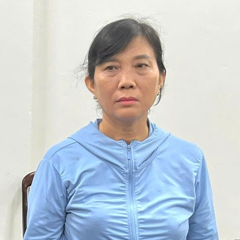 Khởi tố bác sĩ, y sĩ, nhân viên cùng nguyên lãnh đạo Trạm Y tế...- Ảnh 3.