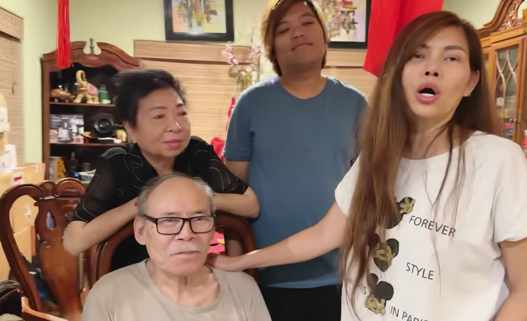 Nữ ca sĩ sang Mỹ nói quá khứ của Bằng Kiều với mình - Ảnh 1.