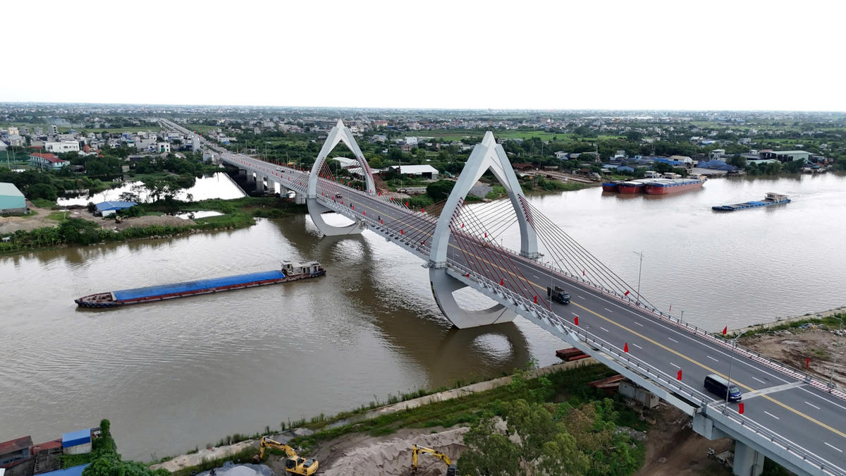 Liên hoàn dự án cầu đường gần 10.000 tỷ đồng ở Ninh Bình- Ảnh 2.