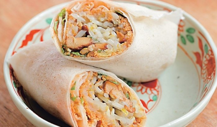 Không phải chỉ uống nước thôi đâu! Hãy ăn loại "thực phẩm" này trước bữa ăn để tăng cảm giác no và giảm calo nạp vào người - Ảnh 2.