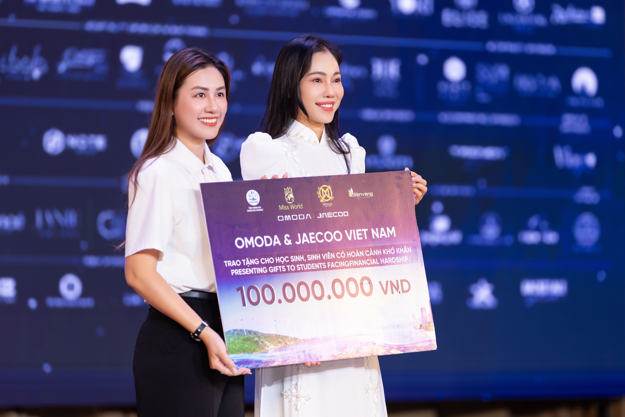 Tối 31/8, 