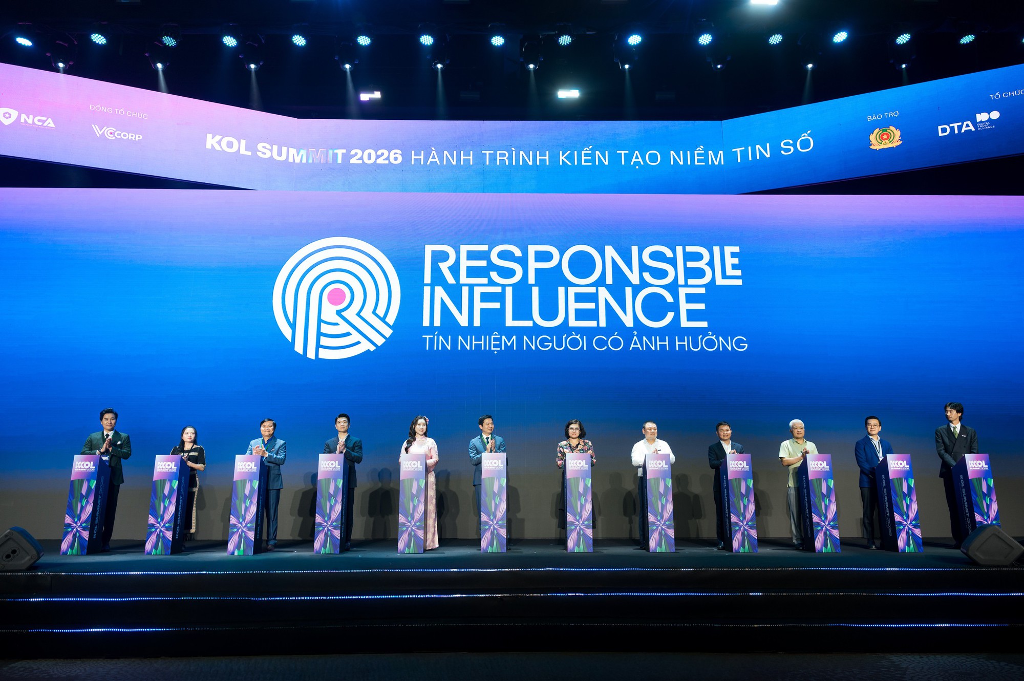 Phó Chủ tịch SHB Đỗ Quang Vinh: Cộng đồng doanh nghiệp cần chung tay kiến tạo niềm tin số - Ảnh 1.