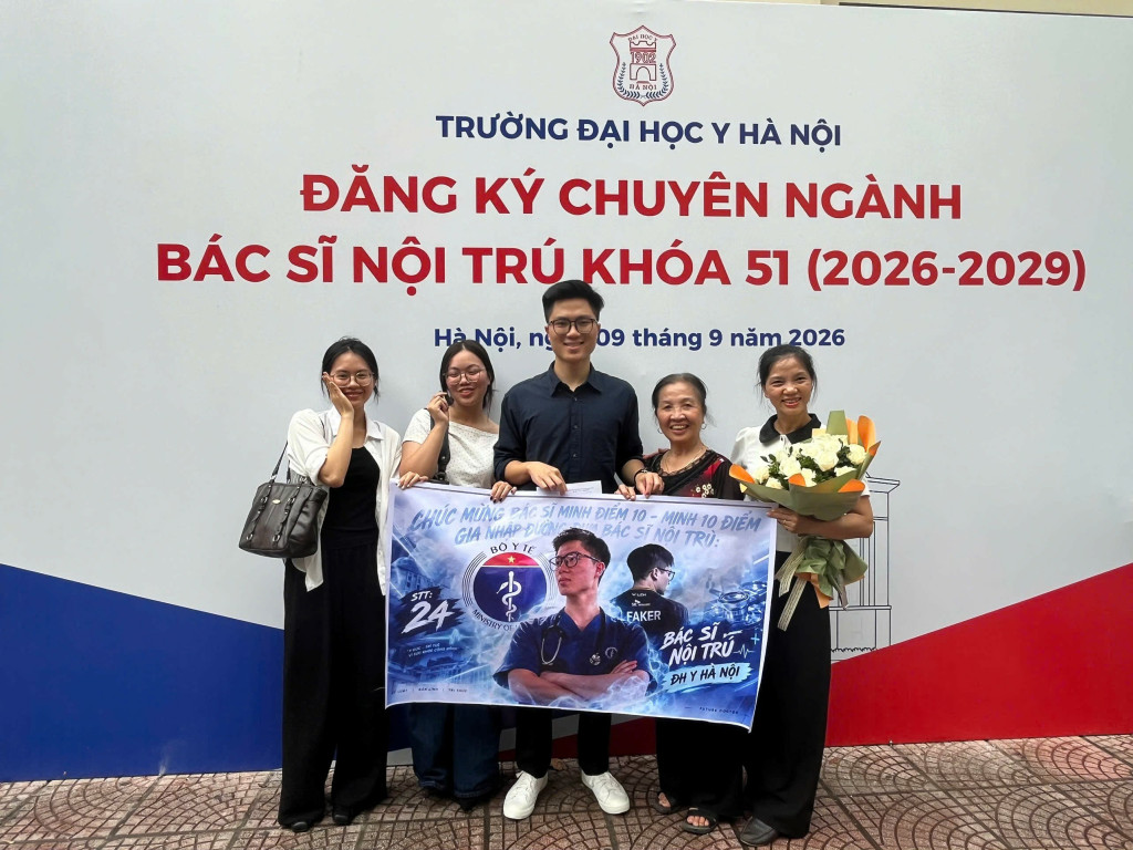 Phát hiện ra nam bác sĩ nội trú cao 1m81 và đẹp trai, học "trường ngoài" vẫn giành STT 24 tại Match Day 2026- Ảnh 4.