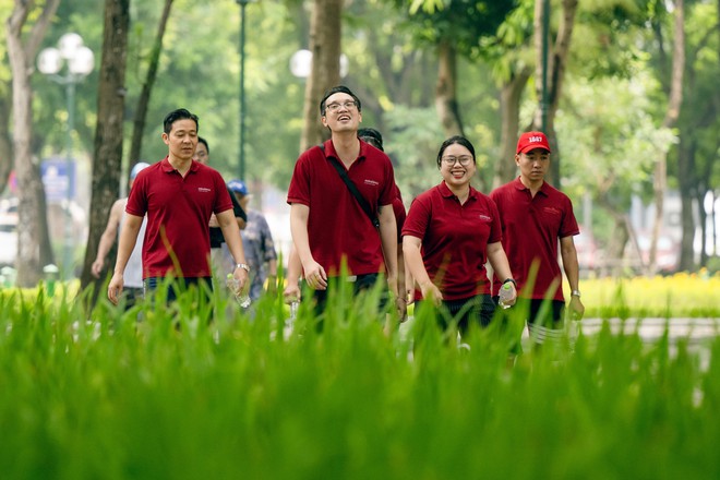 "Vạn vật đều thua Hà Nội mùa thu": Đợt gió lạnh đầu tiên vừa đi qua, phố đã kịp đổi màu- Ảnh 40.