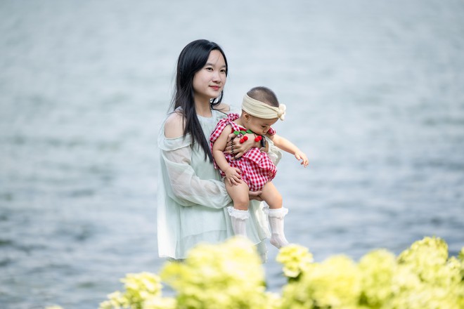 "Vạn vật đều thua Hà Nội mùa thu": Đợt gió lạnh đầu tiên vừa đi qua, phố đã kịp đổi màu- Ảnh 9.