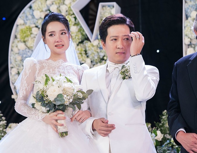 Diễm phúc cho Trường Giang gặp được vị cứu tinh- Ảnh 1. Diễm phúc cho Trường Giang gặp được vị cứu tinh- Ảnh 1.