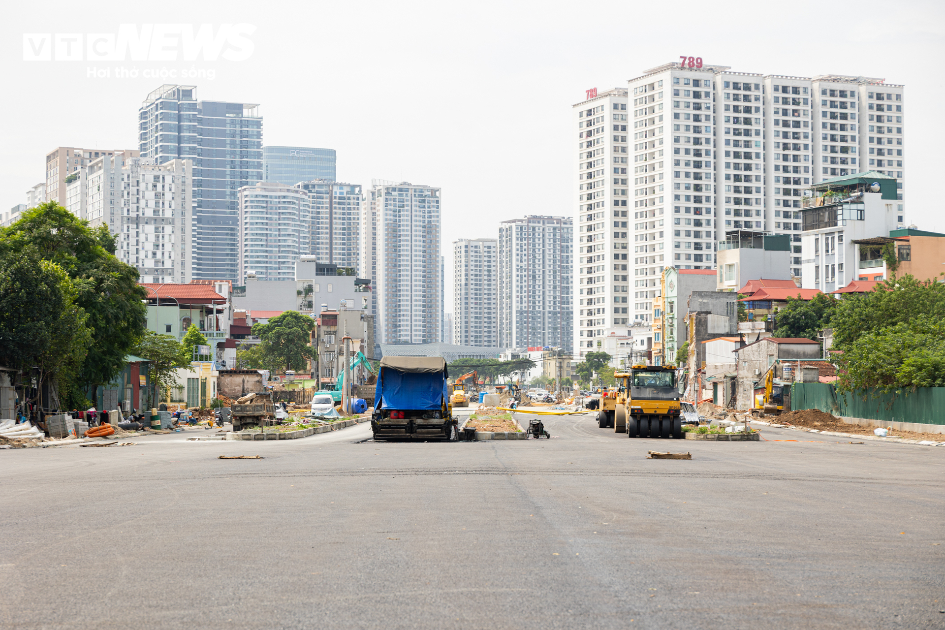 Hà Nội: Cận cảnh Vành đai 2,5 nối Tây Hồ Tây bắt đầu thảm nhựa, sắp thông xe- Ảnh 6.
