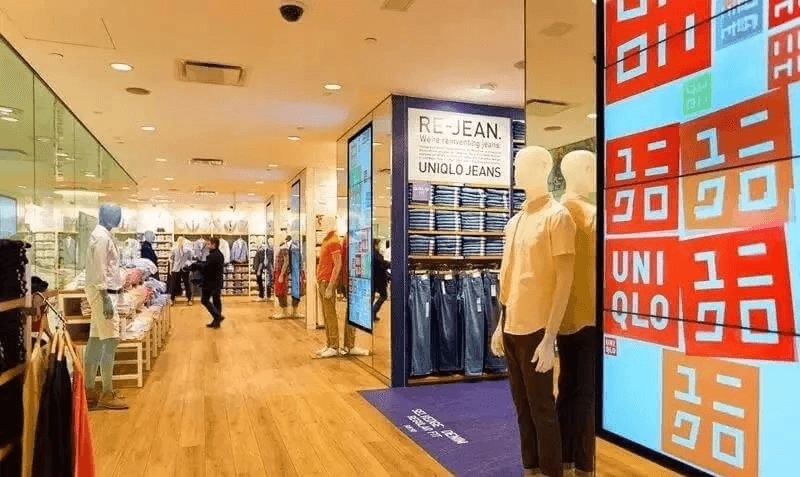 Vì sao "cầm nhầm" quần áo ra ngoài cửa hàng Uniqlo là còi hú inh tai, báo hiệu bạn ăn trộm?- Ảnh 2.