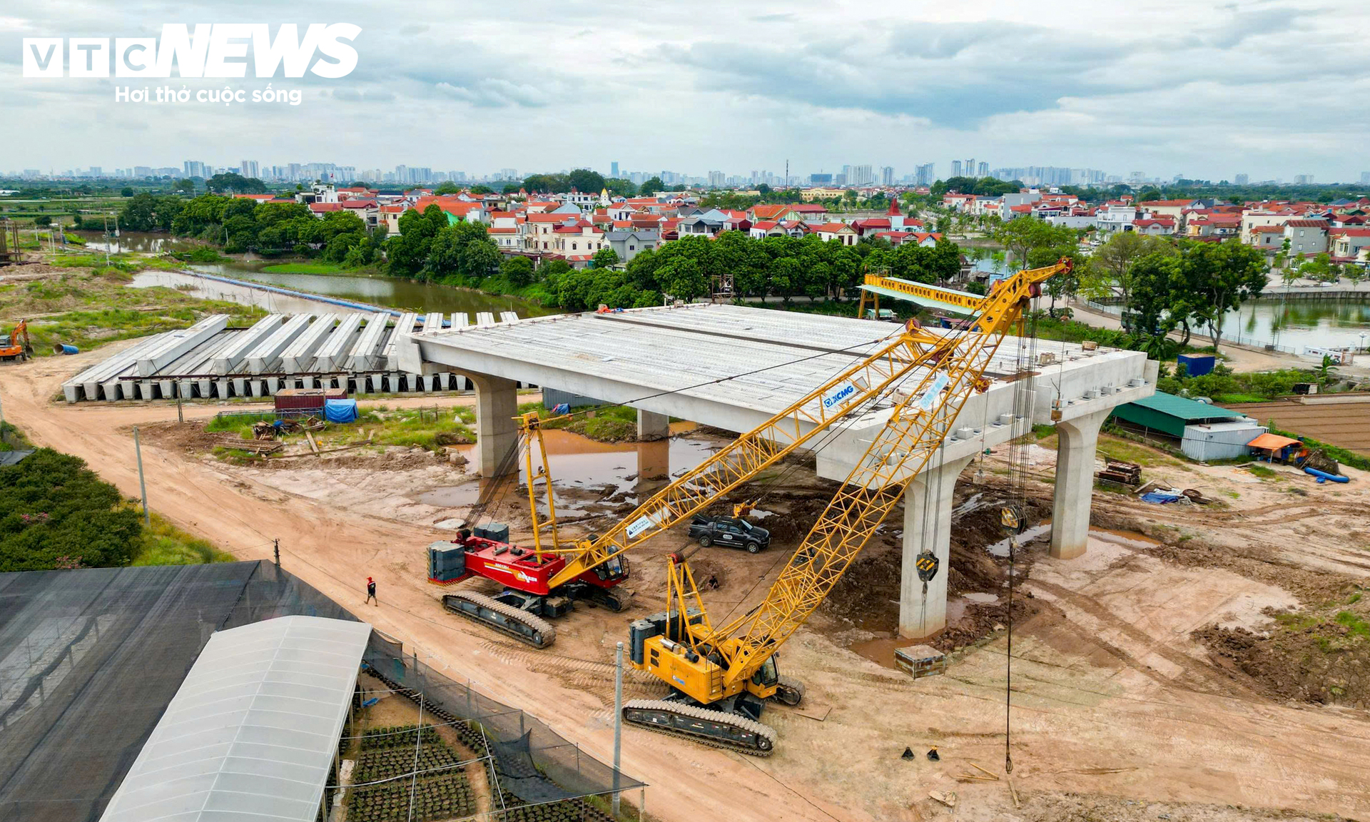 Cận cảnh cây cầu gần 12.000 tỷ đồng bắc qua sông Hồng, nối Hà Nội - Hưng Yên- Ảnh 10.