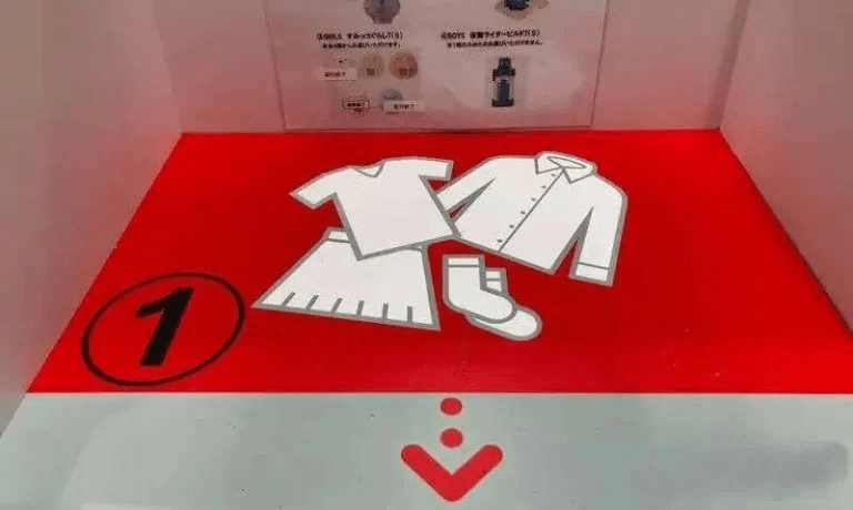 Vì sao "cầm nhầm" quần áo ra ngoài cửa hàng Uniqlo là còi hú inh tai, báo hiệu bạn ăn trộm?- Ảnh 6.