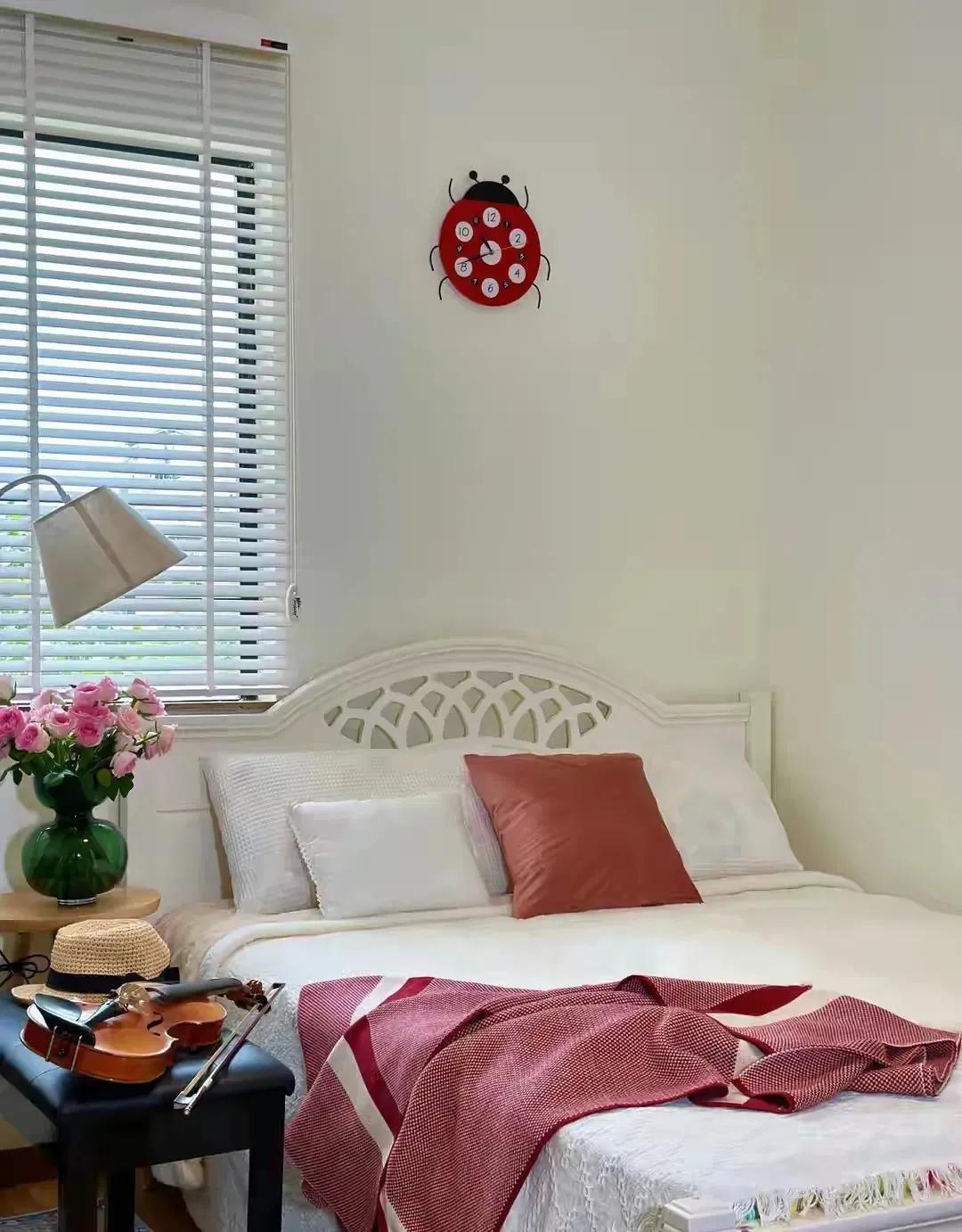 Cặp vợ chồng nghỉ hưu gây sốt vì ngôi nhà sạch đến khó tin: Nhìn căn bếp mới hiểu vì sao dân mạng hỏi “có thật sự sống ở đây không?” - Ảnh 7.