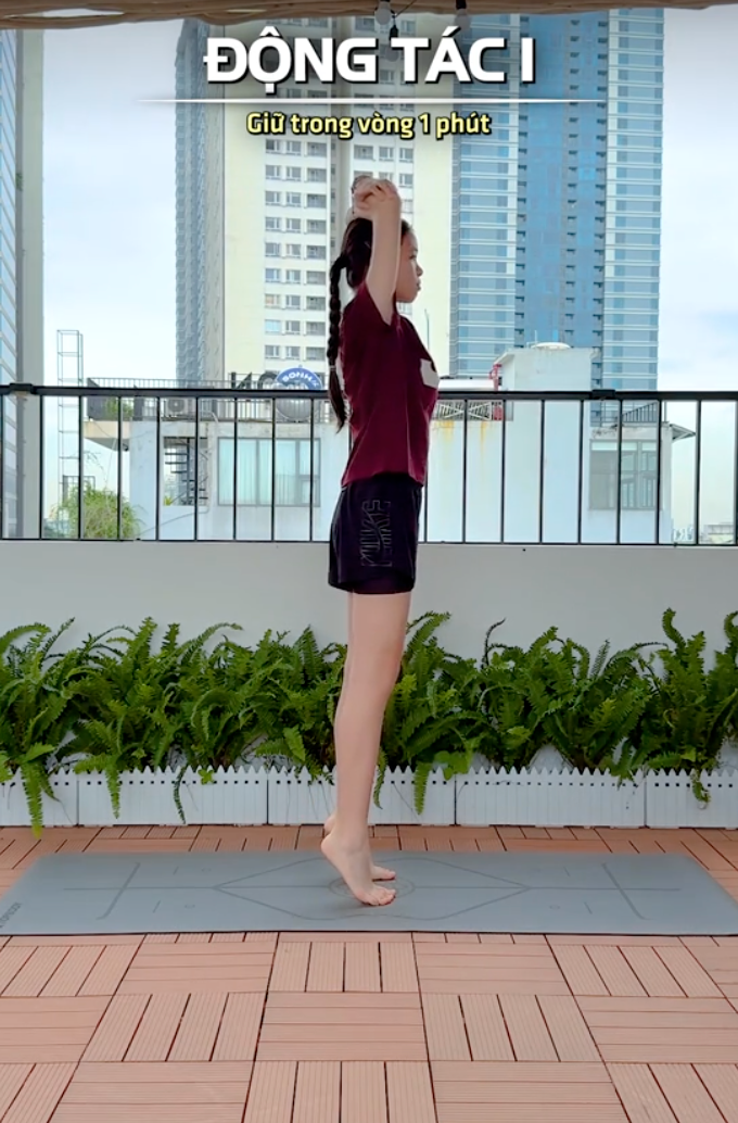 Con gái Phương Trinh Jolie 13 tuổi cao gần 1m7, vóc nổi bật: Hé lộ 5 phút tập luyện tại nhà khi tan học về, giúp chân dài miên man ở tuổi dậy thì - Ảnh 5.