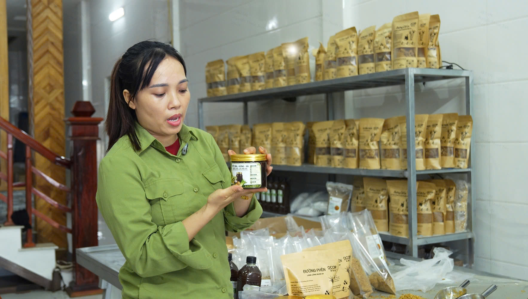 Đặc sản mật mía vươn xa, cởi nút thắt vận hành nhờ chuyển đổi số - Ảnh 2.