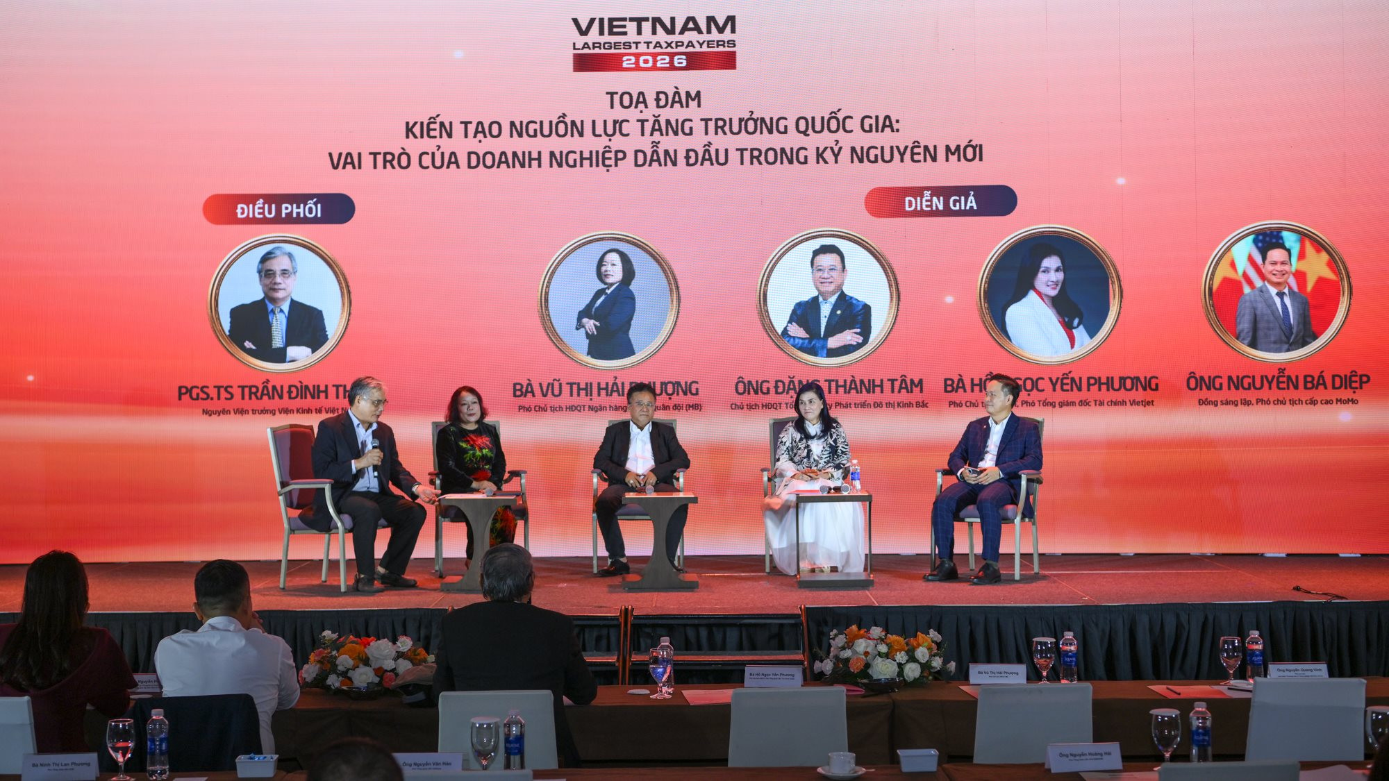 Phó Chủ tịch HĐQT Vietjet: Mỗi năm một hãng hàng không chi 200 - 300 triệu USD ra nước ngoài, tại sao không giữ số ngoại tệ đó ở Việt Nam? - Ảnh 3.