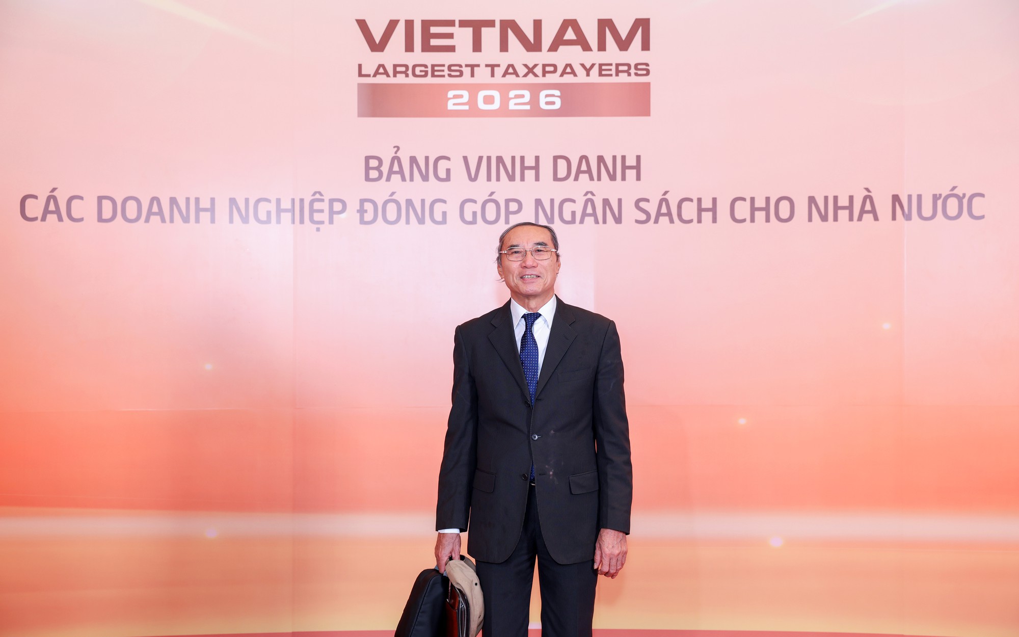 Chuyên gia thuế: Tôi biết ơn rất lớn tới hàng triệu người làm công ăn lương, góp phần giúp Việt Nam tạo kỷ lục với 2,65 triệu tỷ đồng