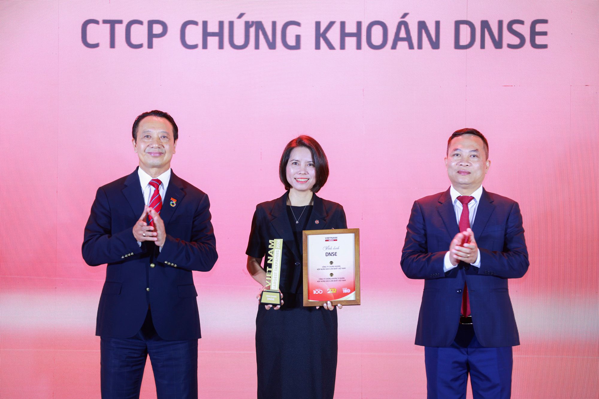 DNSE - Khi tăng trưởng không chỉ được đo bằng doanh thu và lợi nhuận- Ảnh 1.