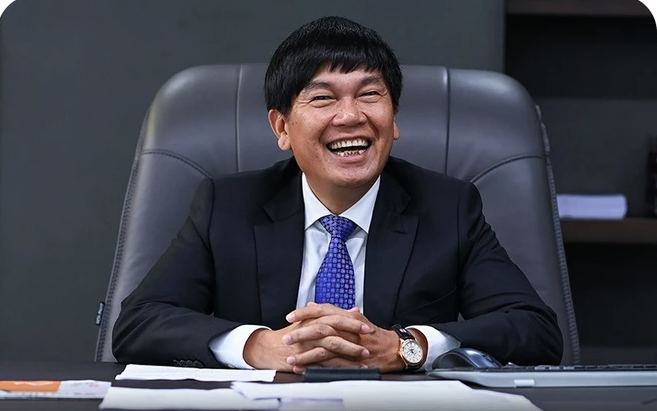 Tỷ phú Trần Đình Long đầu tư vào xe điện