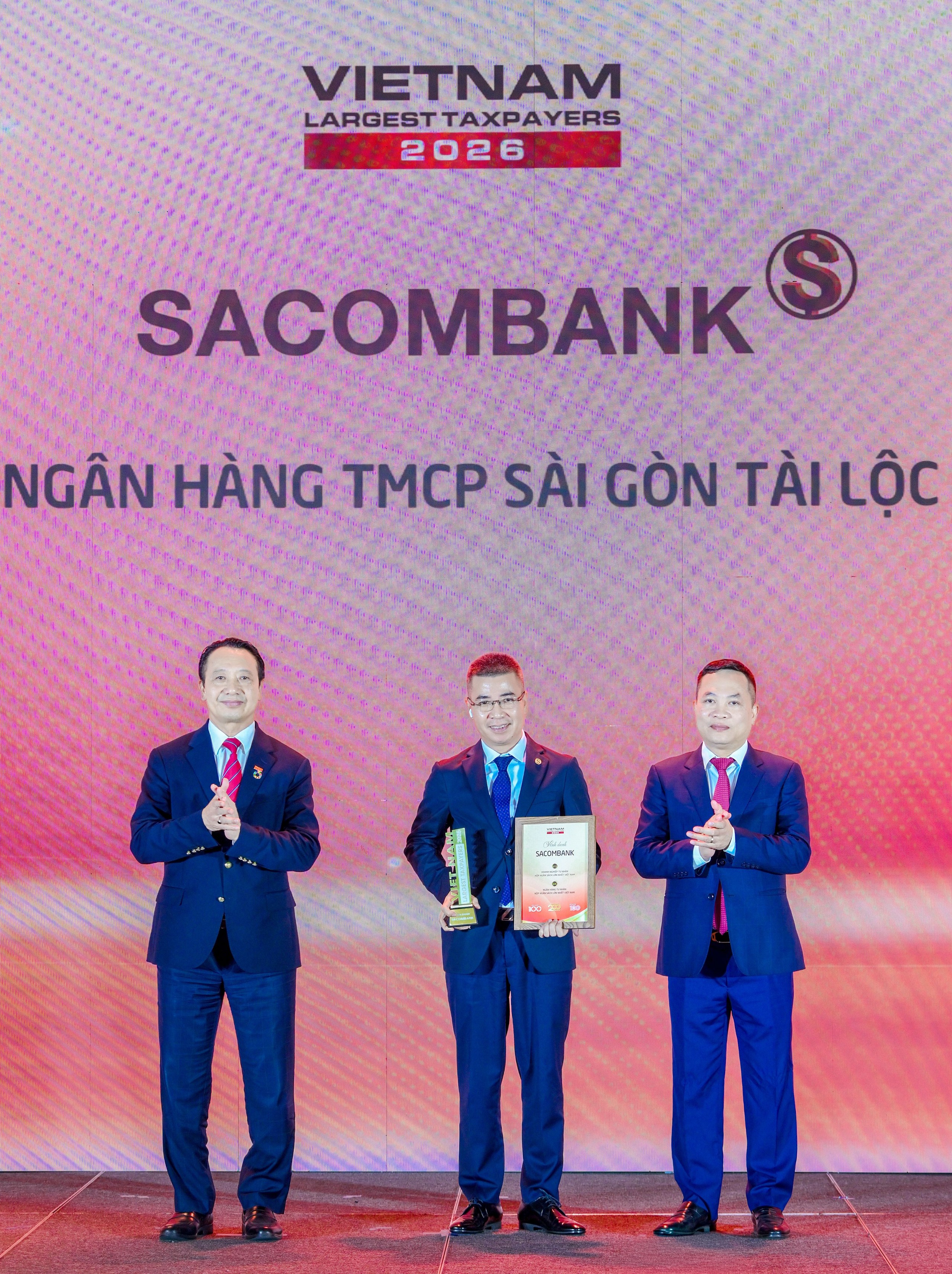 Vinh danh các ngân hàng nộp ngân sách nhiều nhất 2026: BIDV, MB, Techcombank, ACB nằm trong nhóm dẫn dắt - Ảnh 5.