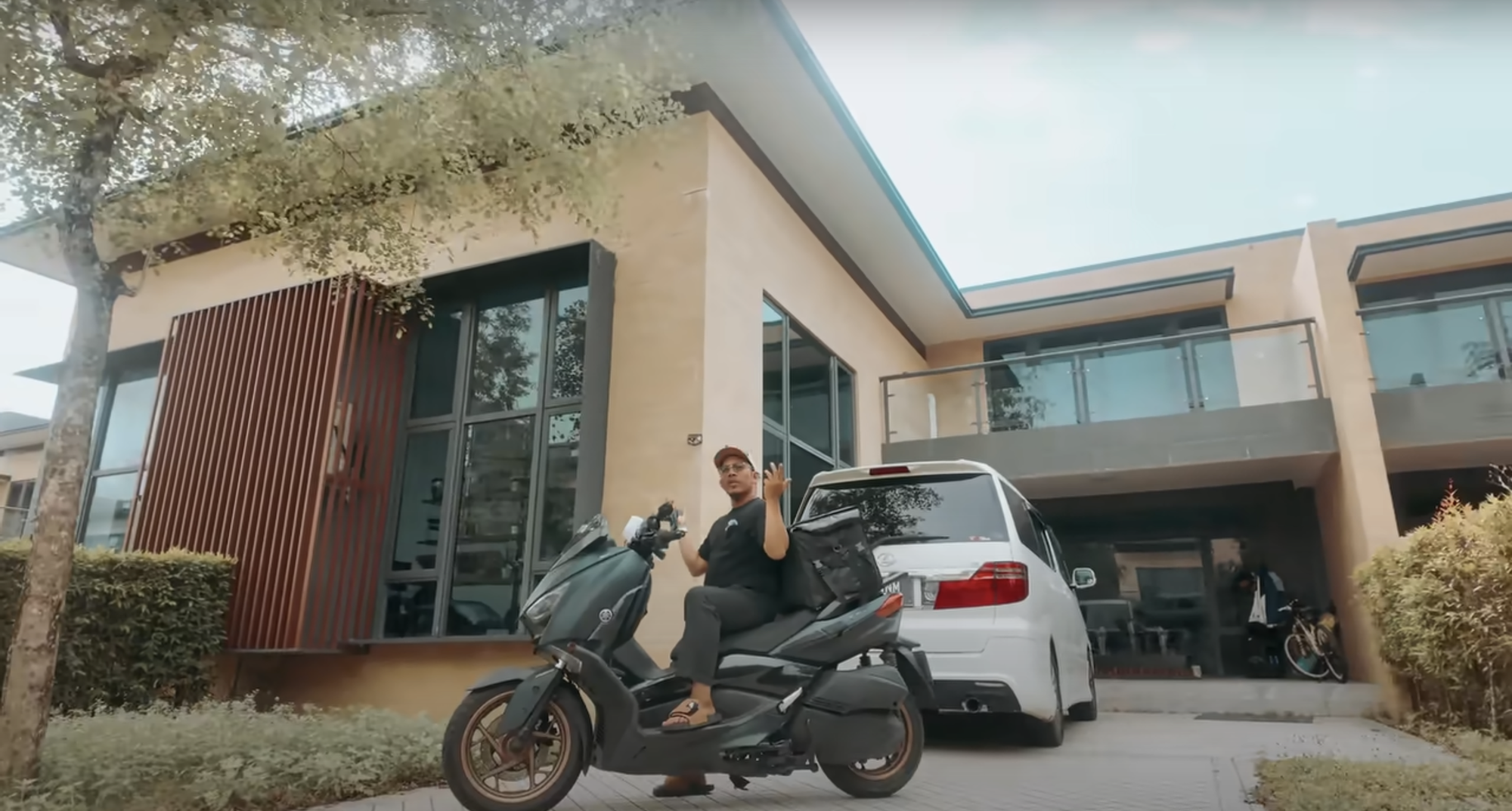 Tài xế thu nhập chạm mốc 122 triệu/tháng, làm từ 3h chiều - 9h tối: Ở biệt thự, mua Porsche vào đầu năm 2026- Ảnh 5.
