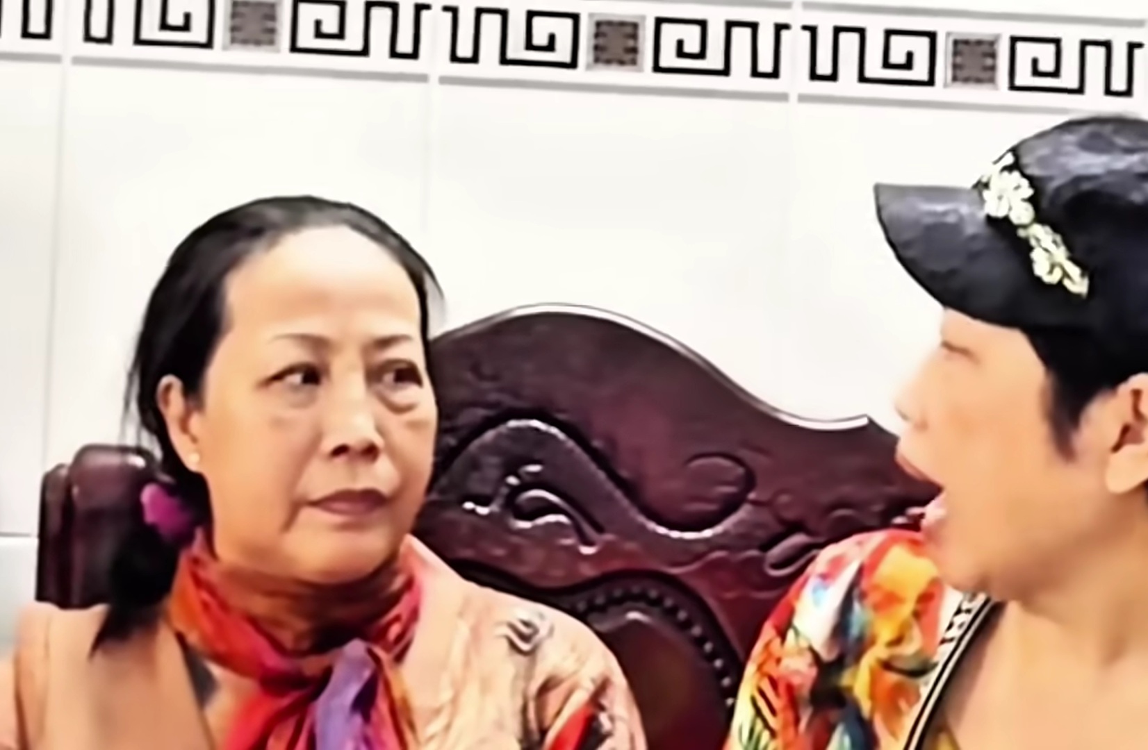 Tình hình nữ nghệ sĩ miền Nam bị ung thư thanh quản, làm gì cũng thất bại - Ảnh 1.