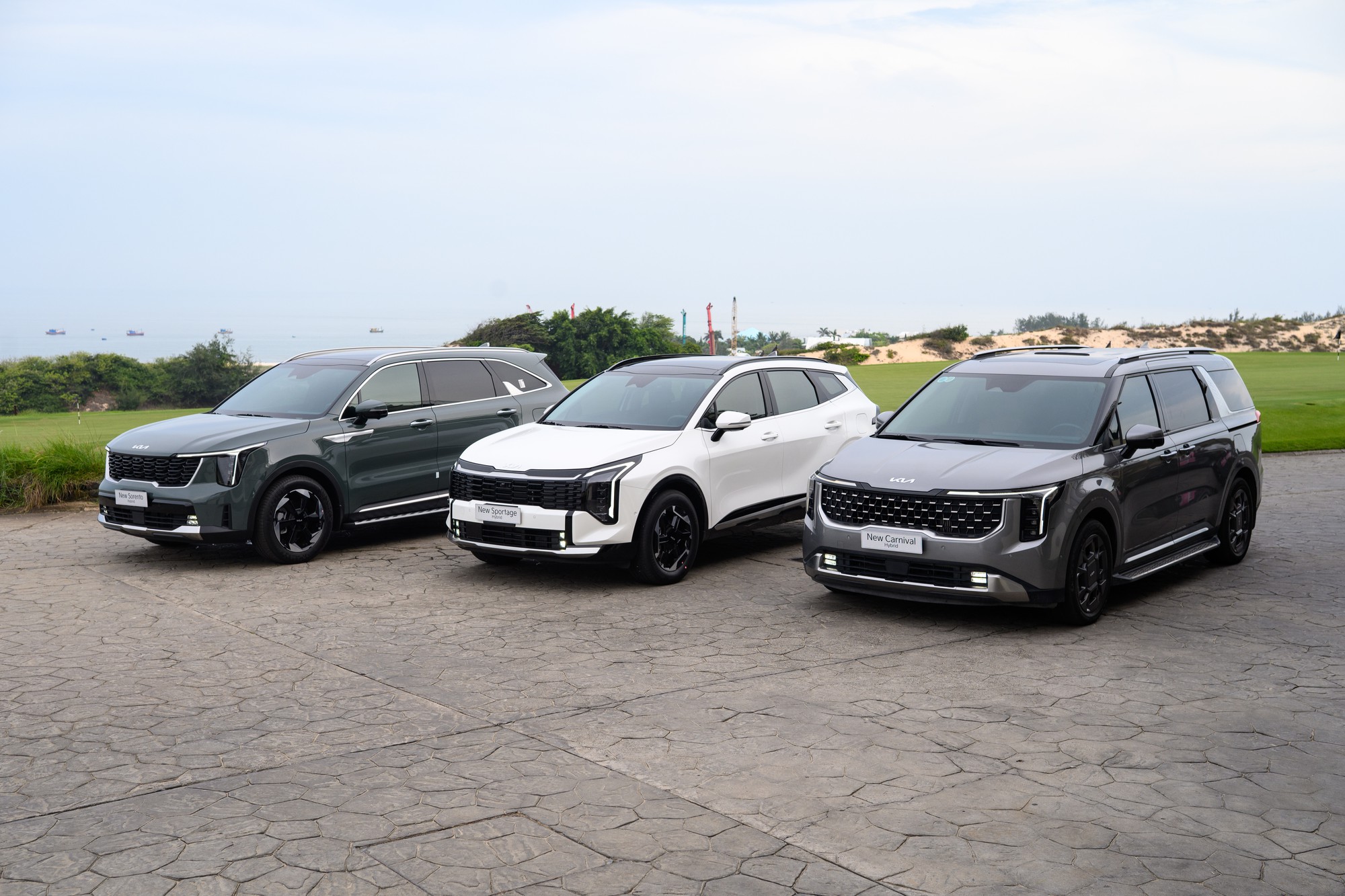 Dàn xe hybrid của Kia sắp ‘đổ bộ’ Thủ đô, cho lái thử từ sa hình đến đường trường- Ảnh 2.