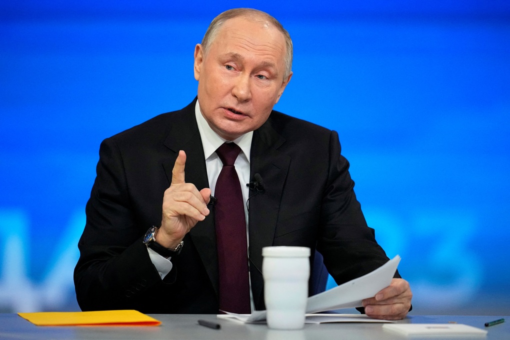 Nổ và cháy lớn ở Kiev, Odesa - 17.000 quân tấn công nơi không ngờ tới, ông Putin cảnh cáo thế lực muốn đưa quân đến Ukraine- Ảnh 3.