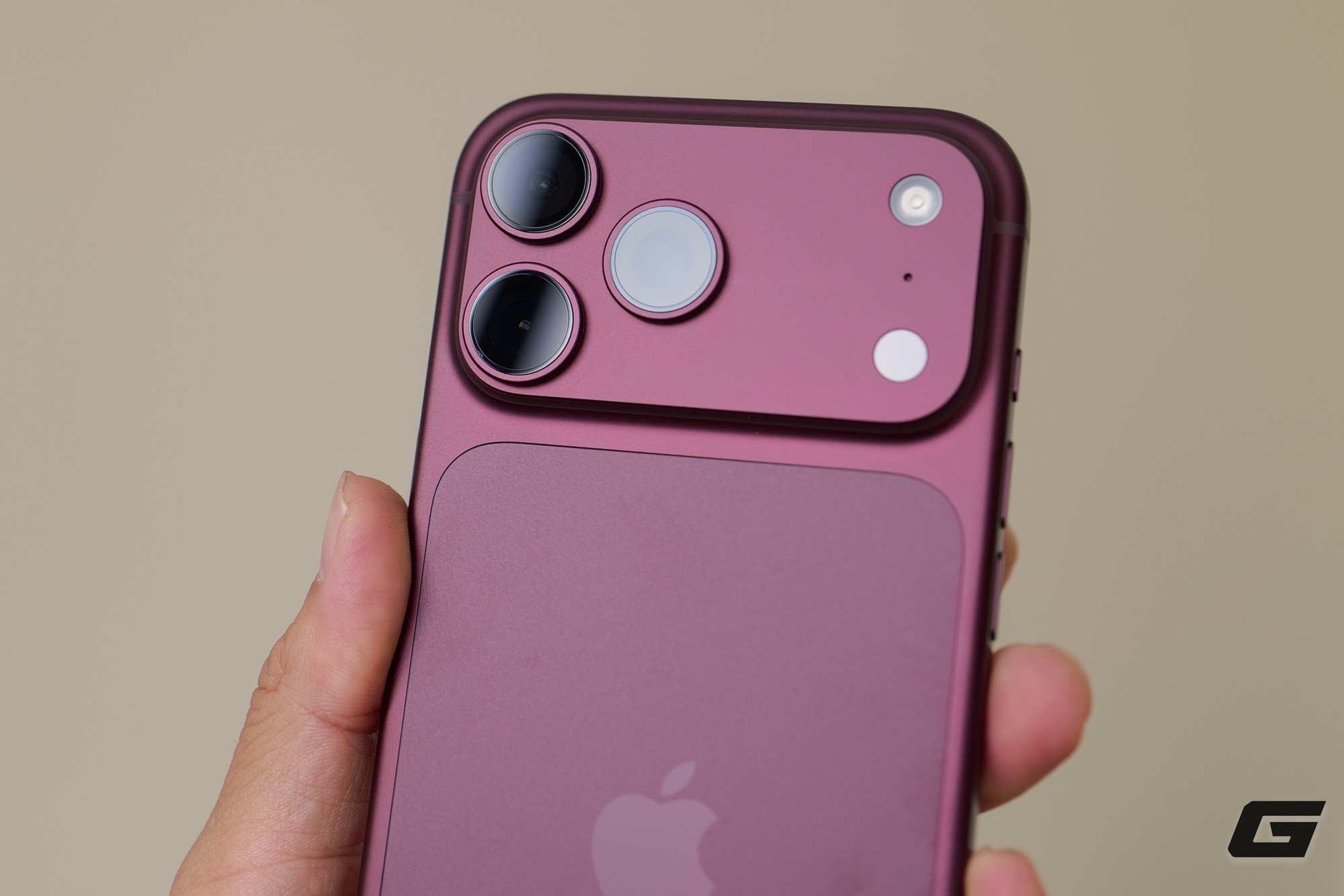 Mở hộp iPhone 18 Pro màu Bạc và iPhone 18 Pro Max Burgundy chính hãng Việt Nam trước giờ mở bán - Ảnh 23.
