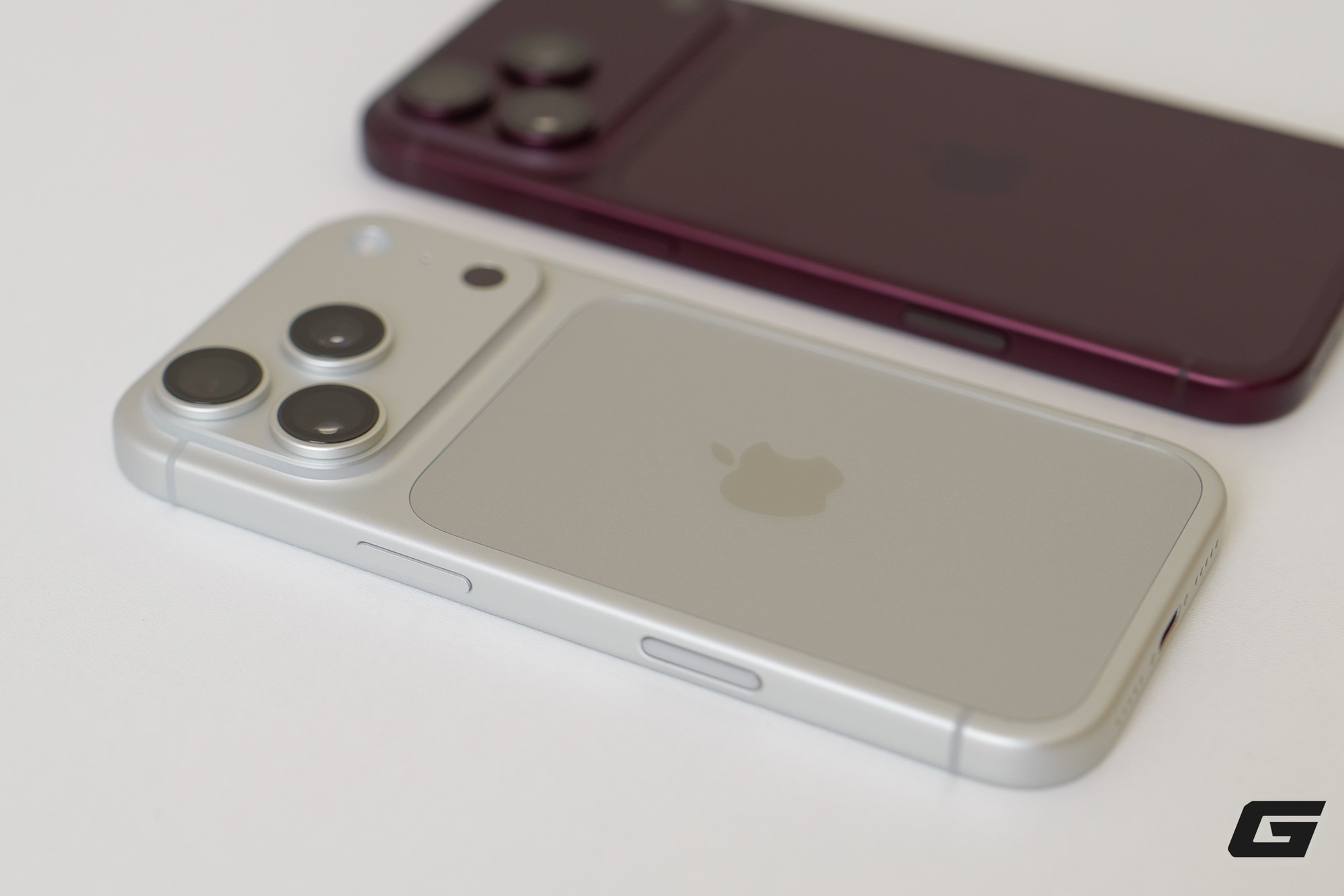 Mở hộp iPhone 18 Pro màu Bạc và iPhone 18 Pro Max Burgundy chính hãng Việt Nam trước giờ mở bán - Ảnh 15.