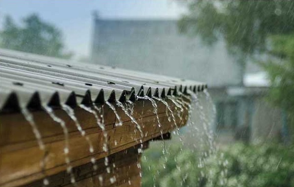 Lời khuyên cho tất cả các gia đình dùng nước mưa để uống và nấu ăn- Ảnh 1.