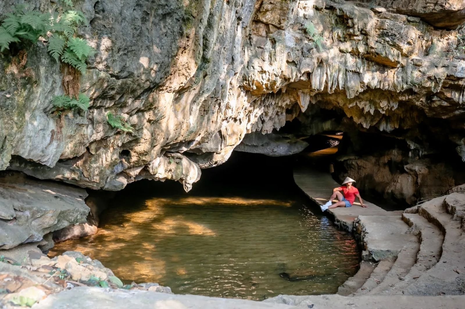 Loạt điểm du lịch nổi tiếng của Ninh Bình thông báo ngưng hoạt động, lý do là gì? - Ảnh 3.