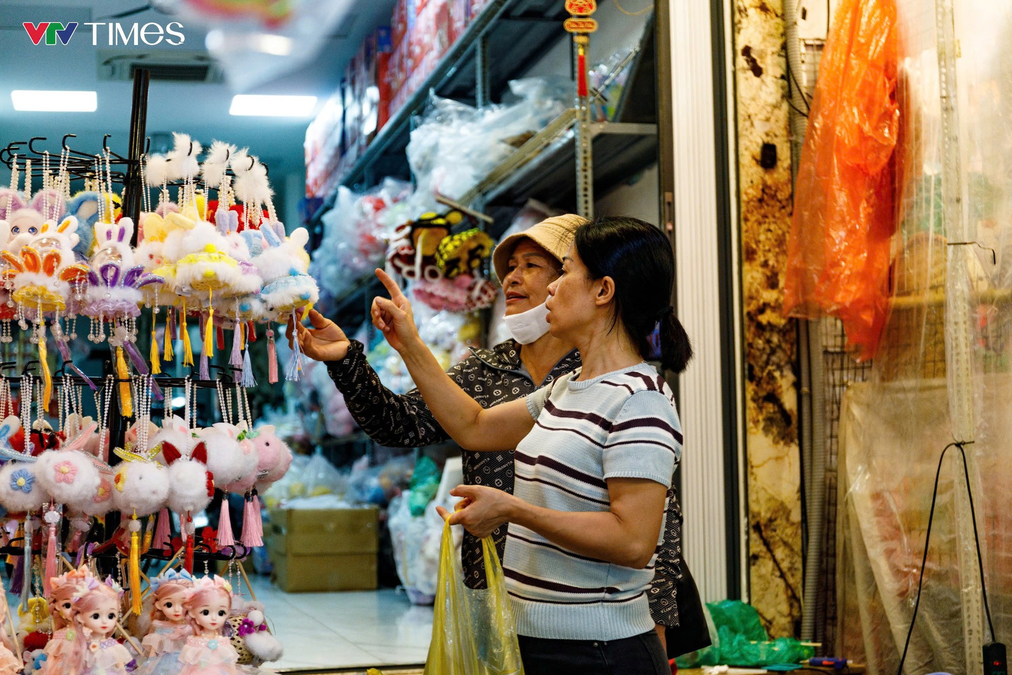 Thị trường Trung thu 2026: Đồ chơi truyền thống, handmade lên ngôi - Ảnh 9.