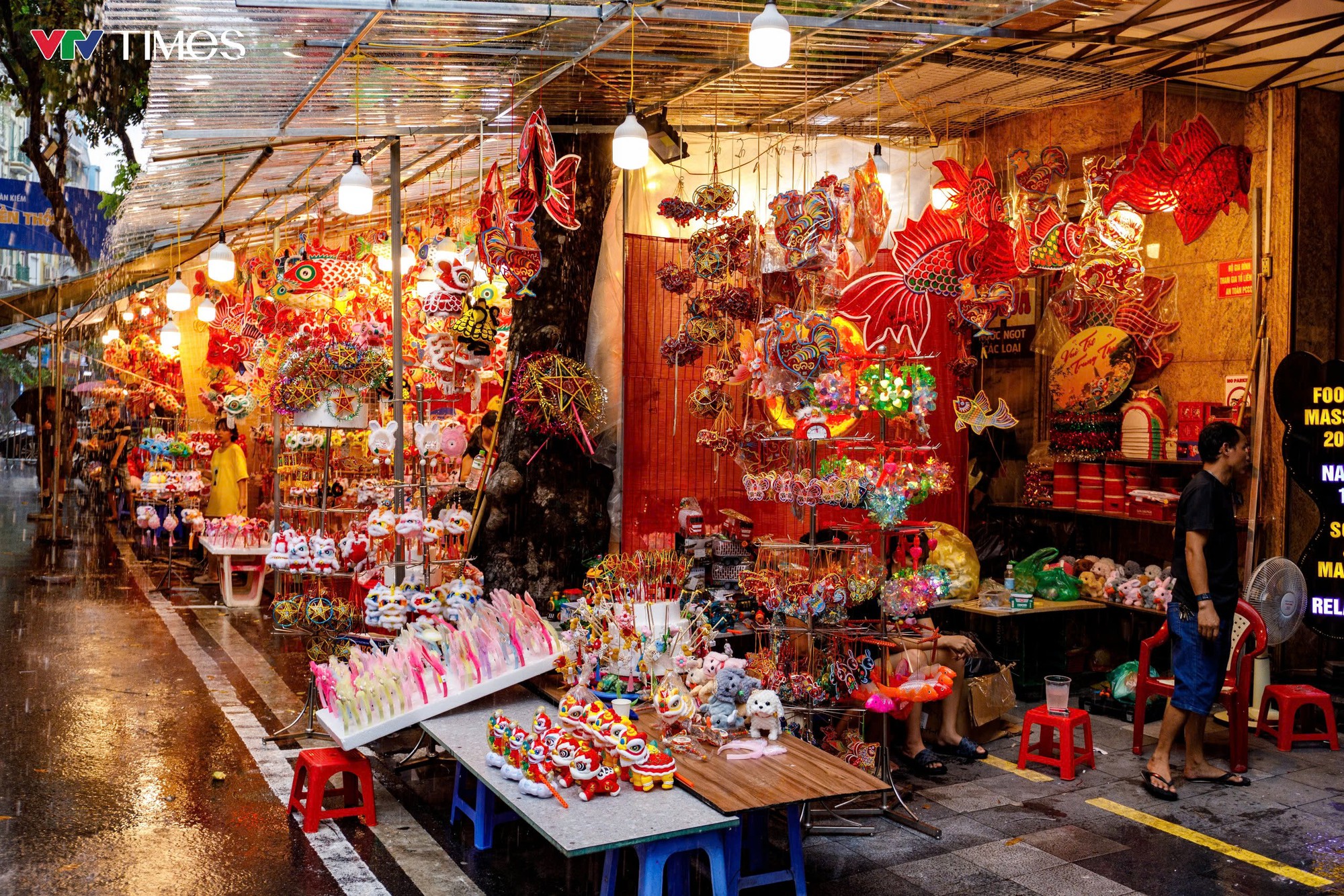 Thị trường Trung thu 2026: Đồ chơi truyền thống, handmade lên ngôi - Ảnh 1.