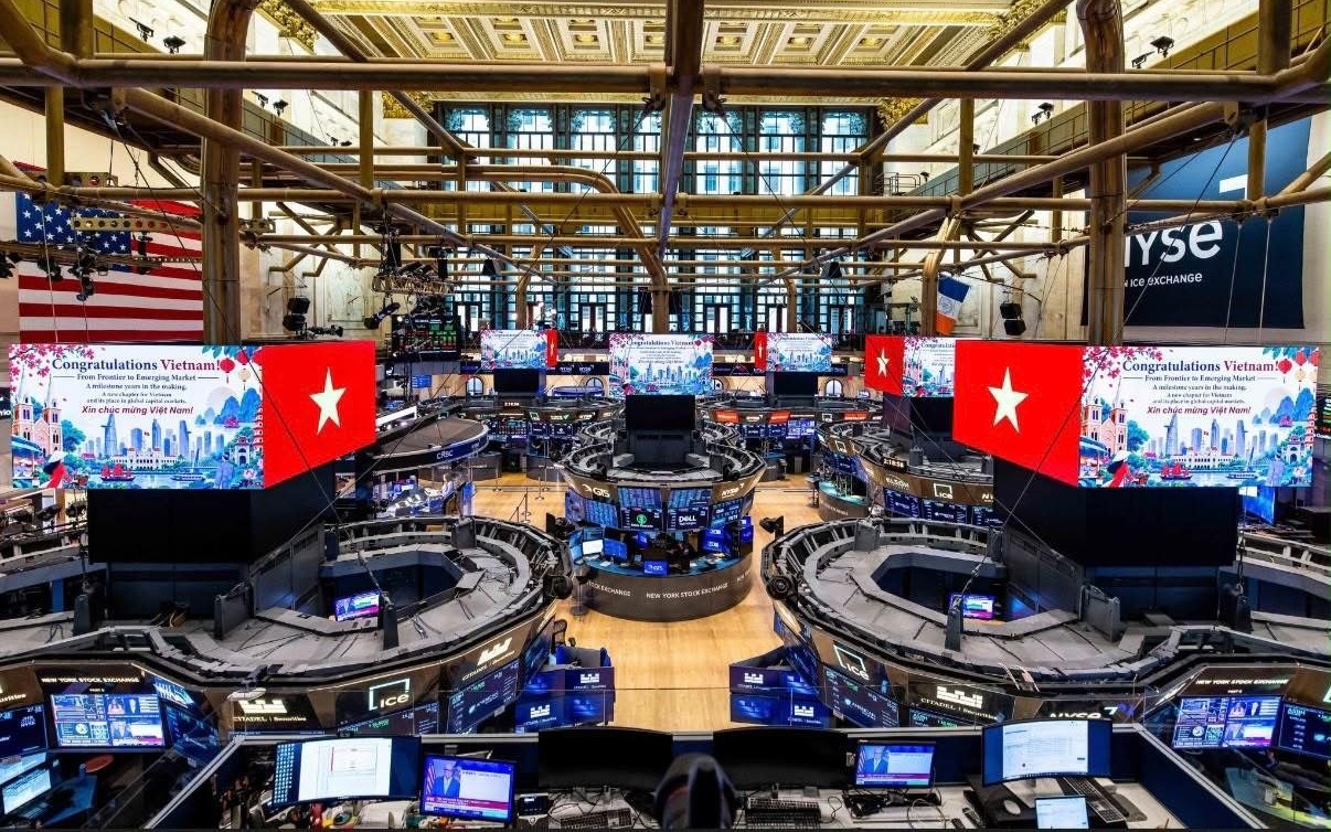 Sàn giao dịch chứng khoán lớn nhất thế giới NYSE chúc mừng Việt Nam