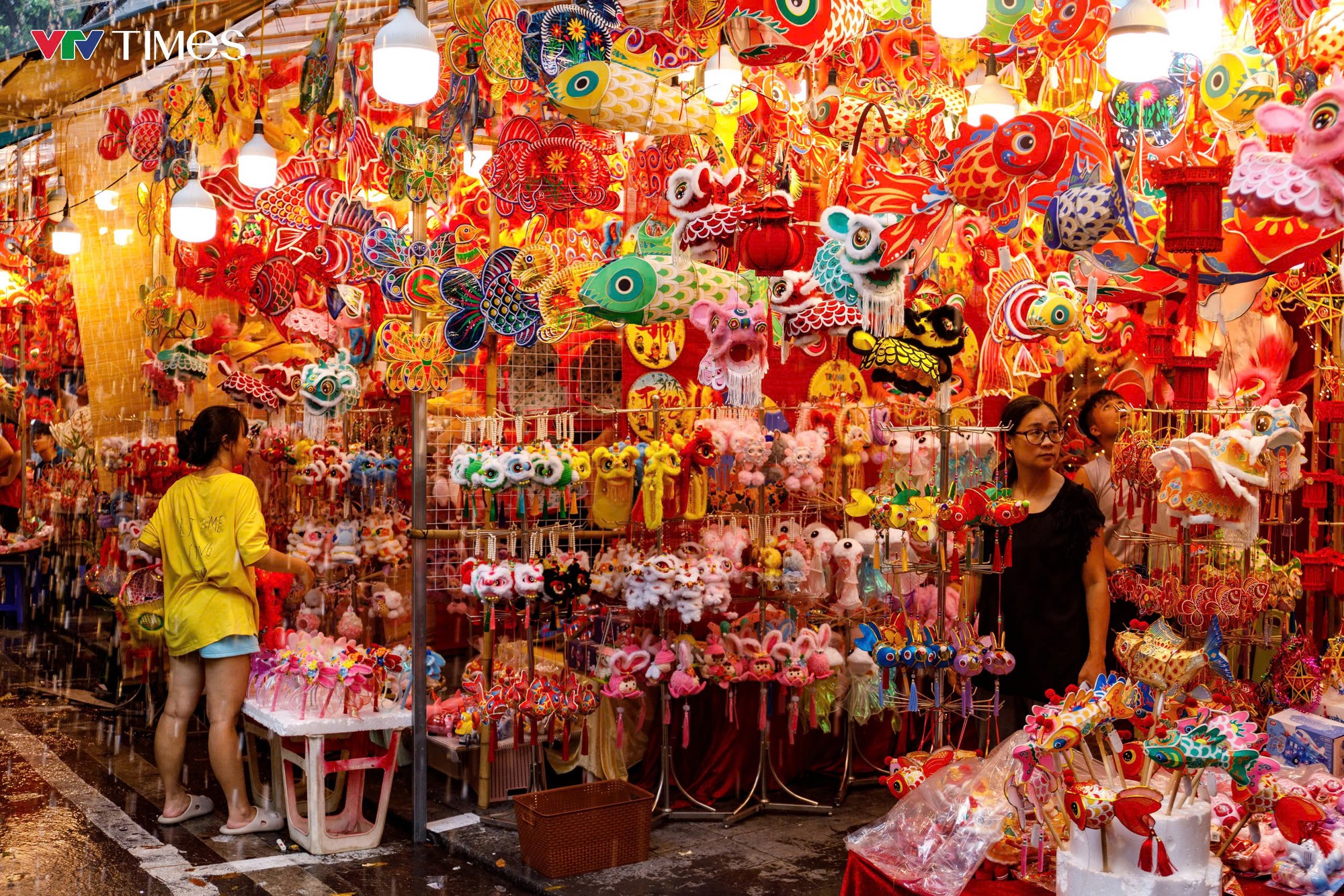 Thị trường Trung thu 2026: Đồ chơi truyền thống, handmade lên ngôi - Ảnh 2.