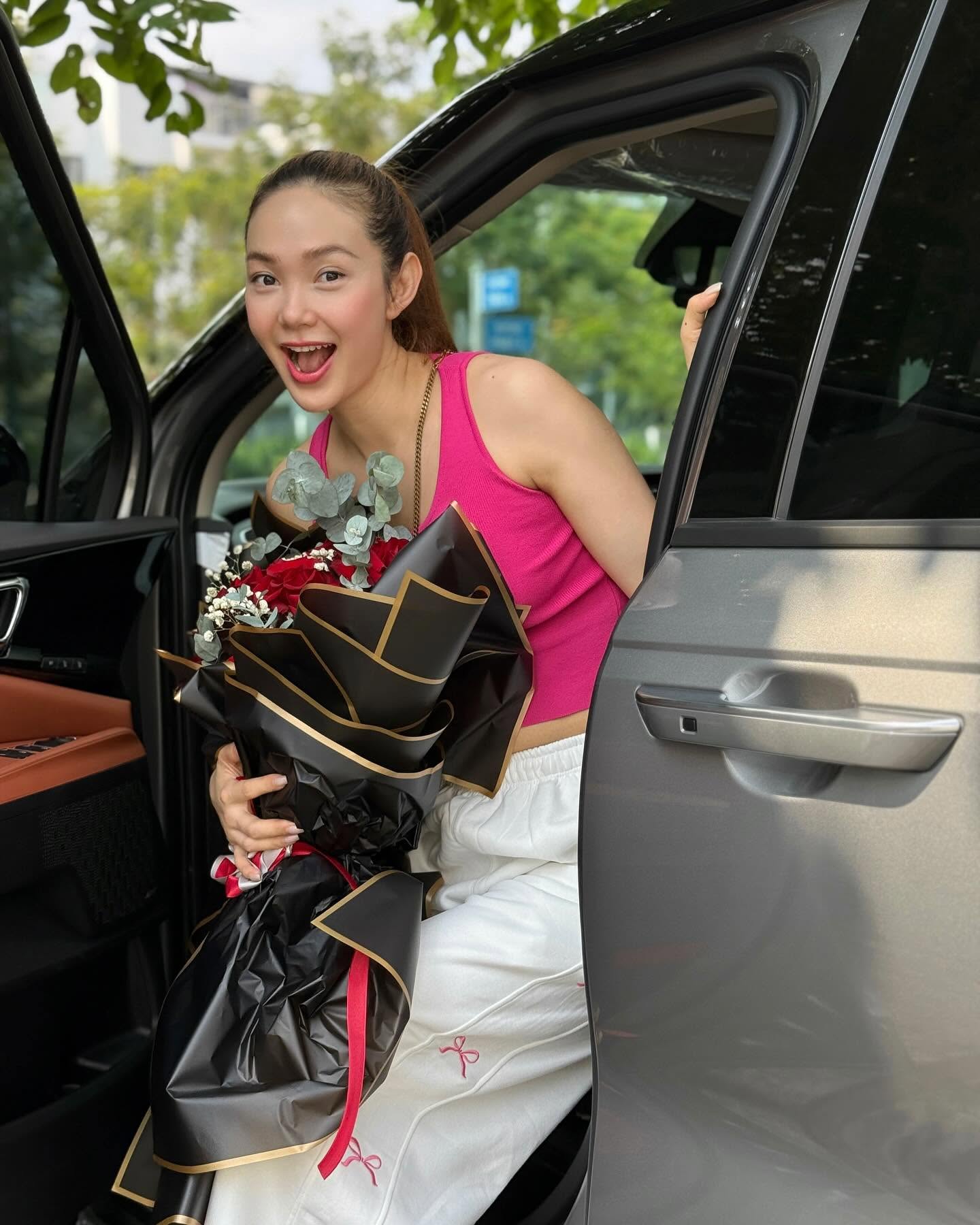 Ca sĩ Việt ngồi vài phút đút túi cả tỷ đồng, lấy chồng đại gia được cưng như bà hoàng- Ảnh 7.