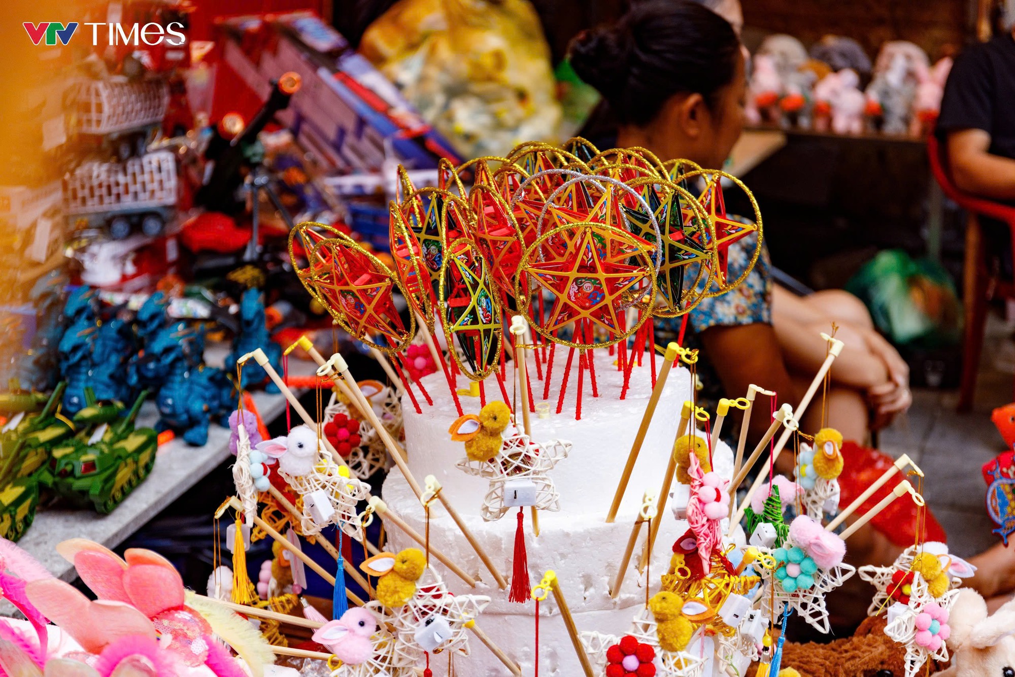 Thị trường Trung thu 2026: Đồ chơi truyền thống, handmade lên ngôi - Ảnh 5.