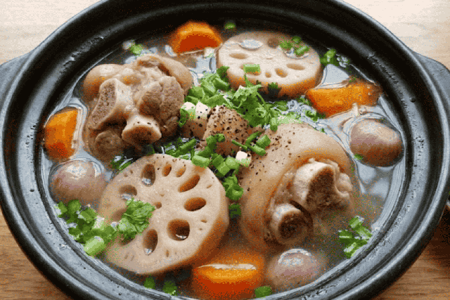 3 loại rau "lọc máu" nên ăn khi vào thu: Vừa ngon miệng vừa hỗ trợ hạ huyết áp, bảo vệ mạch máu - Ảnh 3.