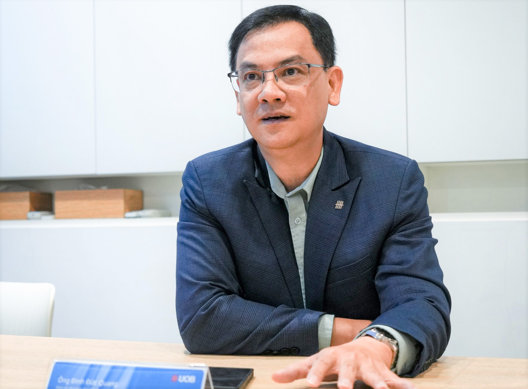 Chuyên gia ngân hàng Singapore UOB: Giá vàng dài hạn vẫn tích cực, 3 nhóm cổ phiếu đáng theo dõi cuối năm - Ảnh 5. Chuyên gia ngân hàng Singapore UOB: Giá vàng dài hạn vẫn tích cực, 3 nhóm cổ phiếu đáng theo dõi cuối năm - Ảnh 5.