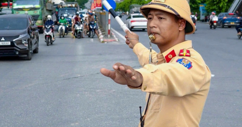 Người dân từng chuyển khoản hoặc nhận tin nhắn có nội dung sau, khẩn trương tới công an trình báo - Ảnh 2.