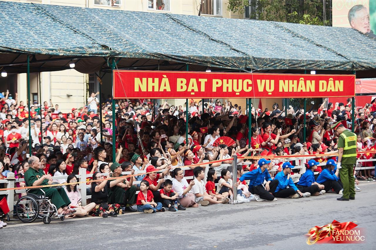 Một năm sau ngày Tết Độc lập chẳng thể quên!- Ảnh 15. Một năm sau ngày Tết Độc lập chẳng thể quên!- Ảnh 15.