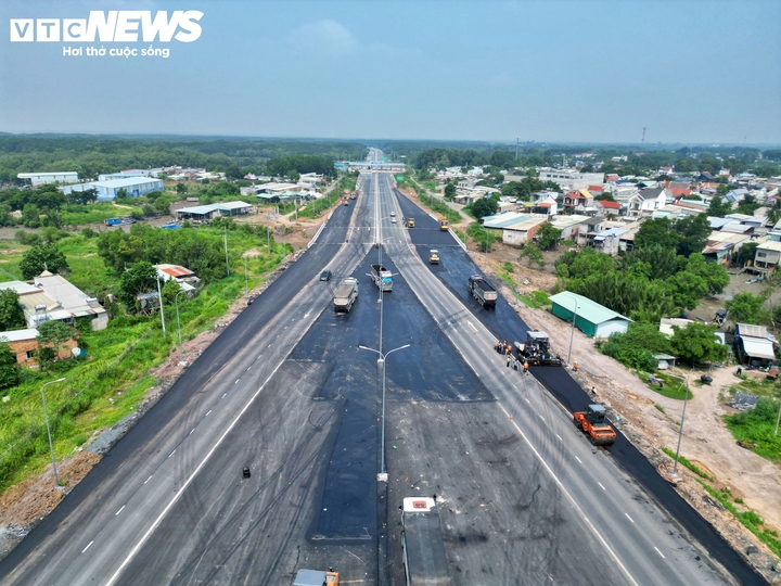 Diện mạo siêu nút giao kết nối 2 cao tốc huyết mạch ở phía Nam- Ảnh 3.