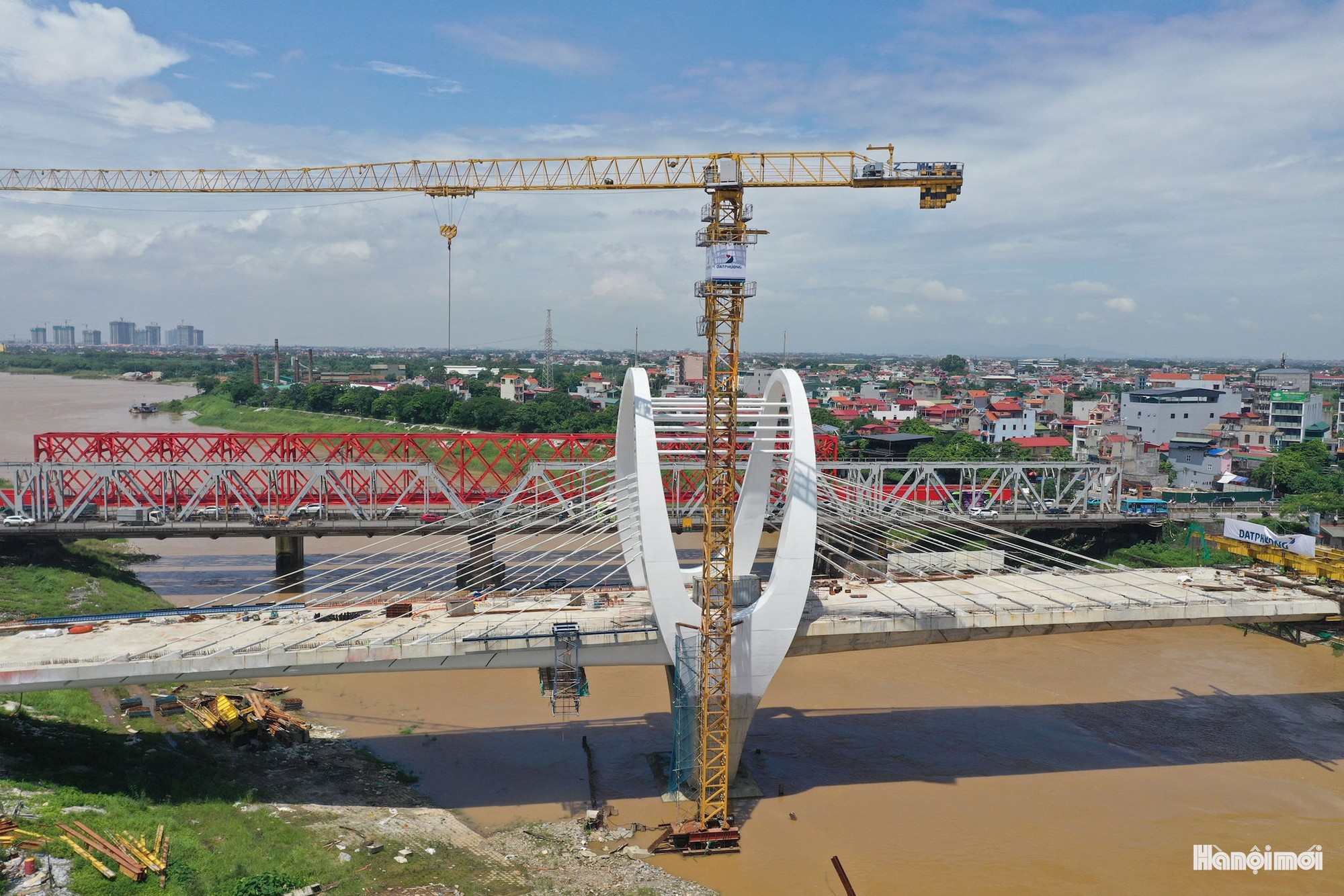 Rầm rộ thi công cầu Đuống mới dự kiến hoàn thành cuối năm 2026- Ảnh 6.