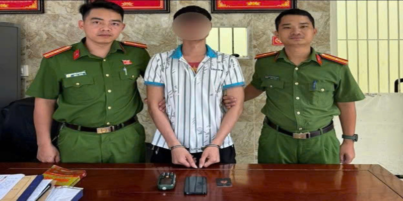 Tài khoản phát sinh giao dịch chuyển khoản 1,3 tỷ đồng, công an Hà Nội triệu tập người đàn ông SN 1992 trú tại Thái Nguyên - Ảnh 1.