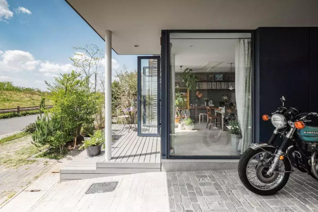 Kết hôn 20 năm vẫn ngủ riêng giường, nữ kiến trúc sư tự thiết kế căn nhà 3 tầng: Càng sống lâu càng hiểu một điều- Ảnh 6.
