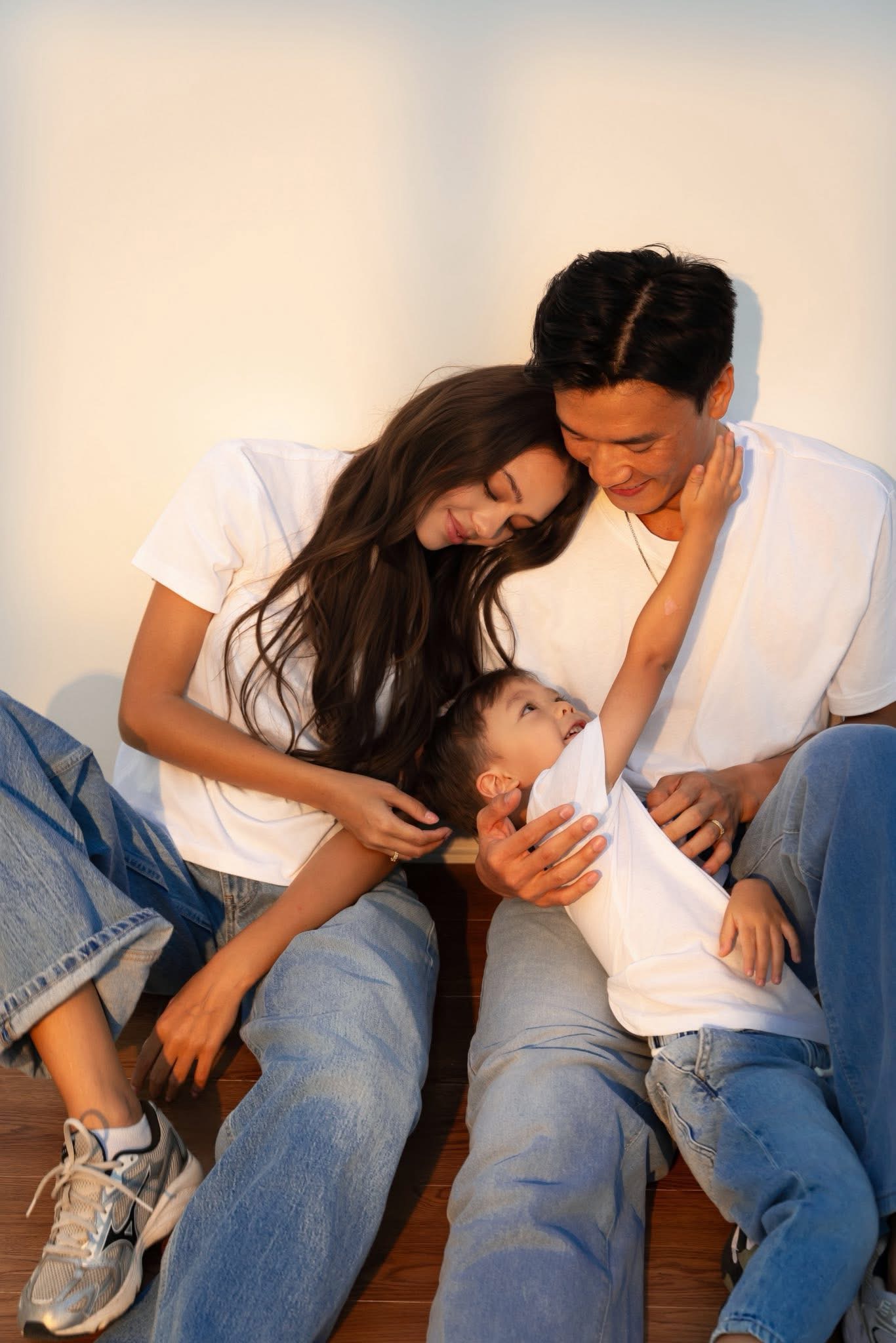 4 năm sau khi Bùi Tiến Dũng cưới nàng mẫu tây: Cùng nhau vượt qua giai đoạn khó khăn nhất  - Ảnh 2.