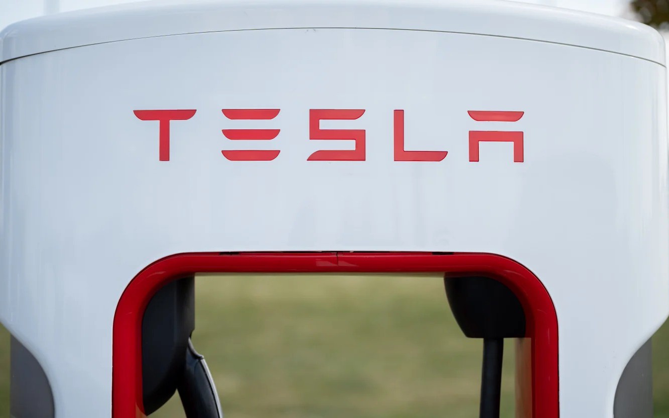 Báo Mỹ: Tesla của Elon Musk khó cạnh tranh với VinFast tại Việt Nam